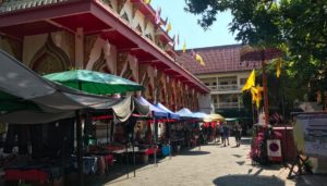 Wat Phun Market